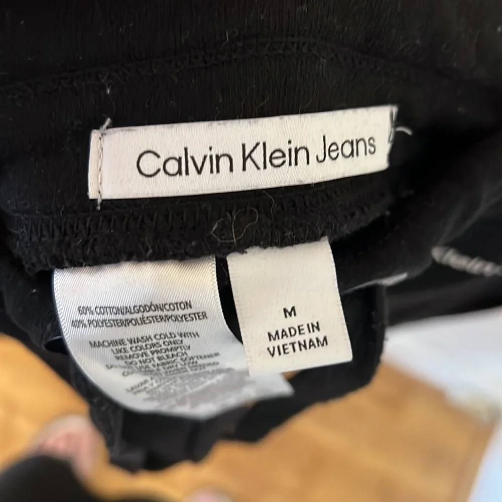 Calvin Klein jogger. Size medium